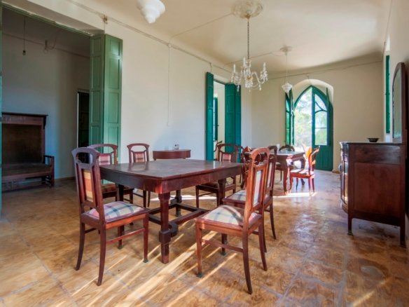 7 Bedroom 3 Bathroom Villa in San Juan De Alicante - Caza De Casa