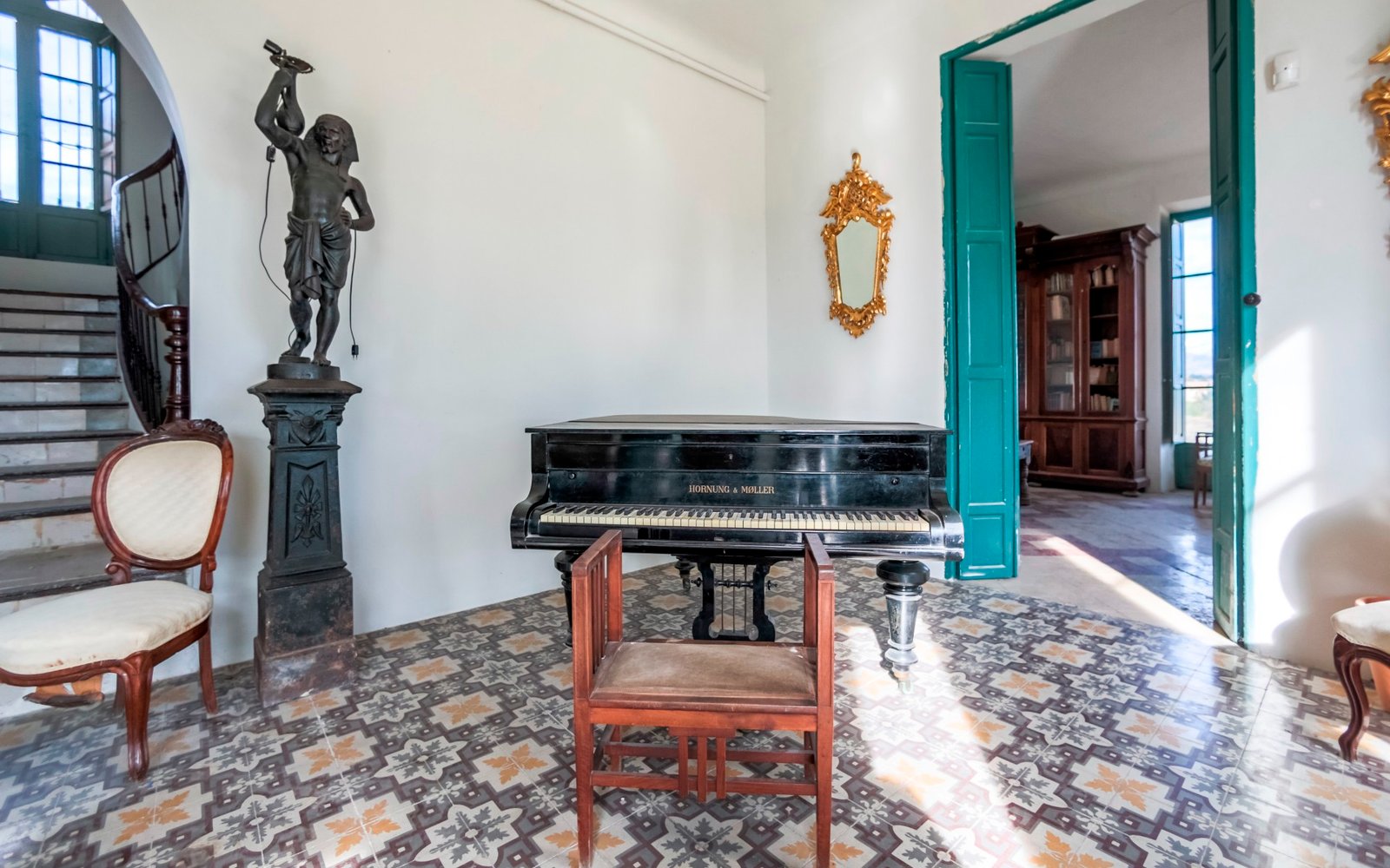 7 Bedroom 3 Bathroom Villa in San Juan De Alicante - Caza De Casa