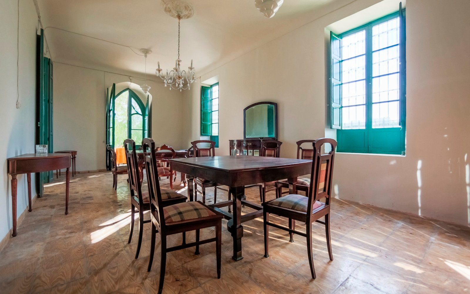 7 Bedroom 3 Bathroom Villa in San Juan De Alicante - Caza De Casa