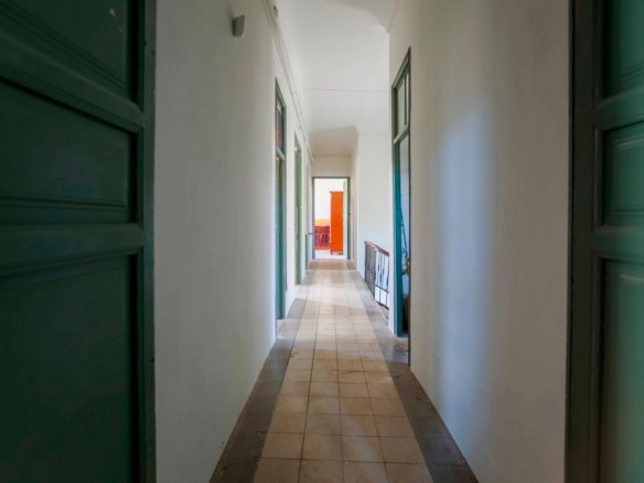 7 Bedroom 3 Bathroom Villa in San Juan De Alicante - Caza De Casa