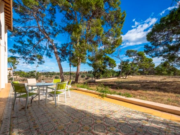 7 Bedroom 3 Bathroom Villa in San Juan De Alicante - Caza De Casa