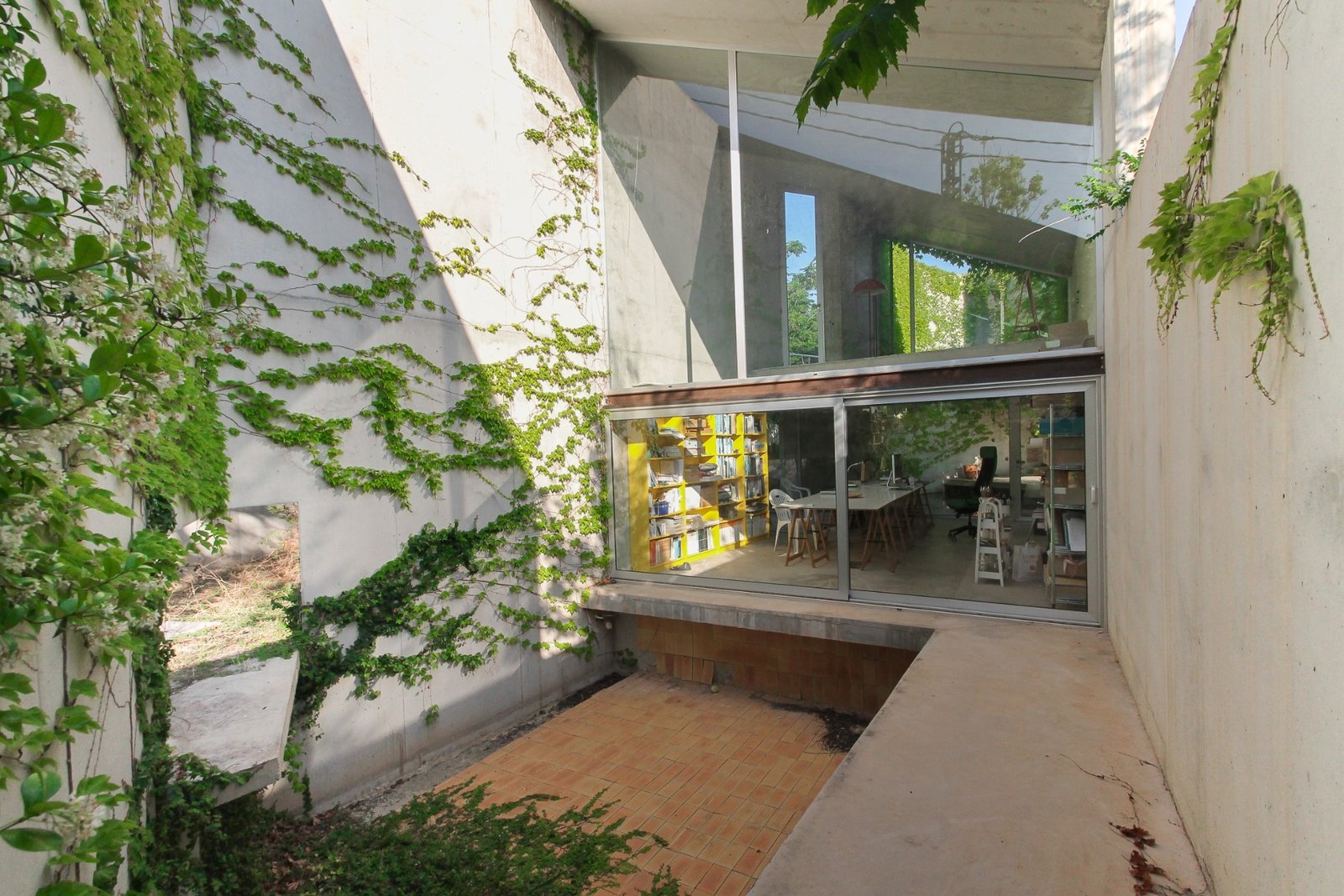 3 Bed 3 Bath Villa in San Vicente del Raspeig - Caza De Casa