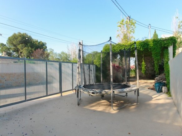 3 Bed 3 Bath Villa in San Vicente del Raspeig - Caza De Casa