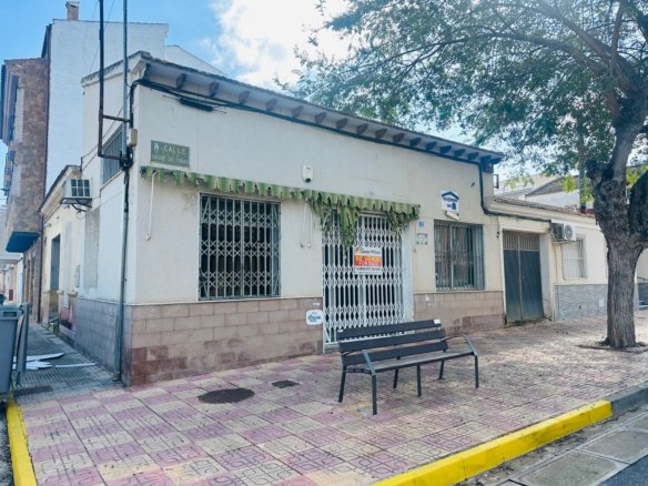 1 Bed 1 Bath Town House in Jacarilla - Caza De Casa