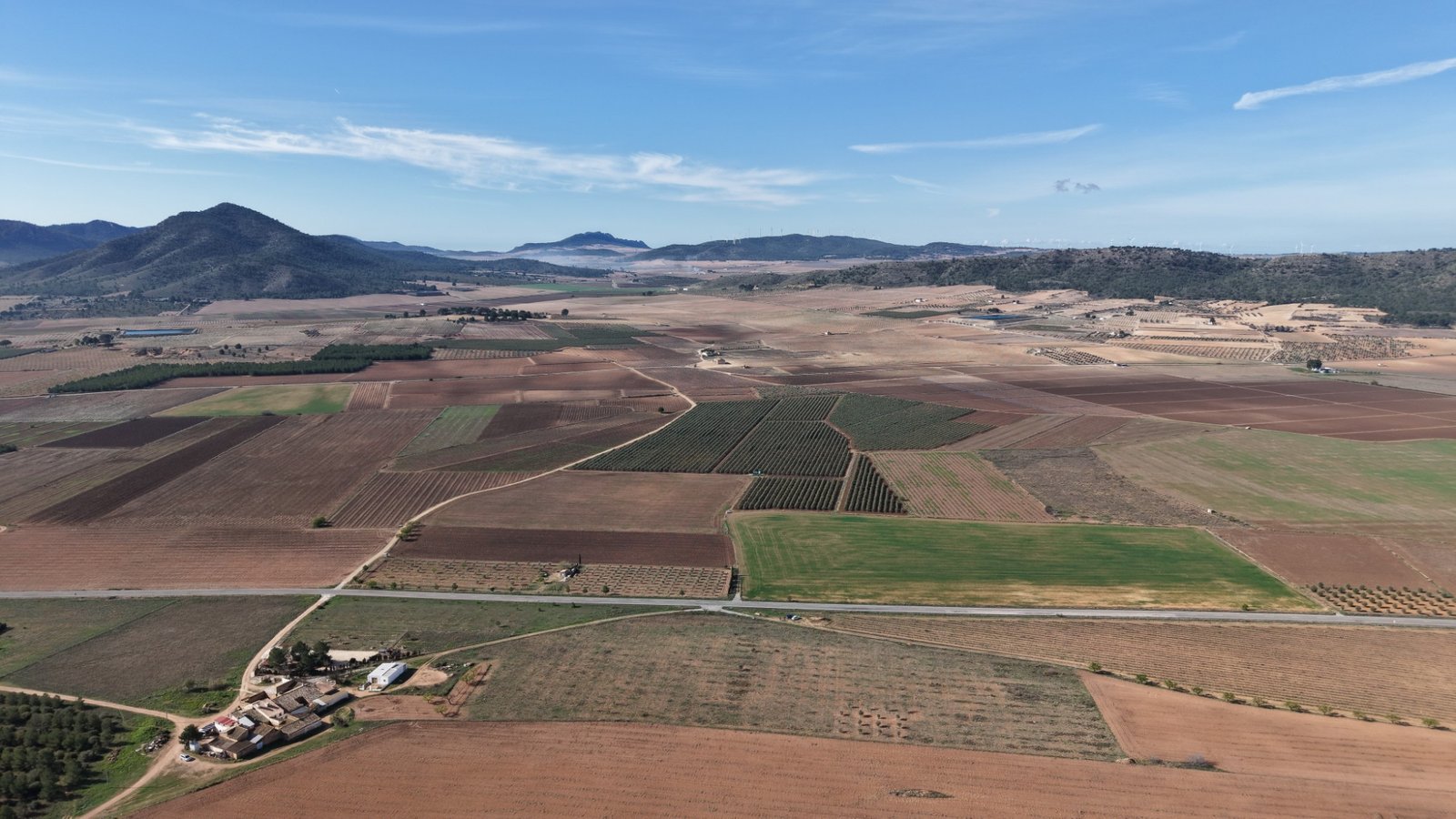 29,940 m² Land in Yecla - Caza De Casa