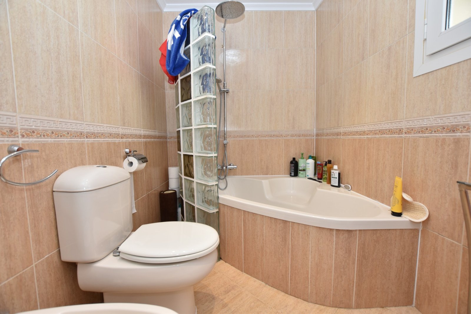 3 Bedroom 2 Bathroom Villa in Orihuela Costa - Caza De Casa