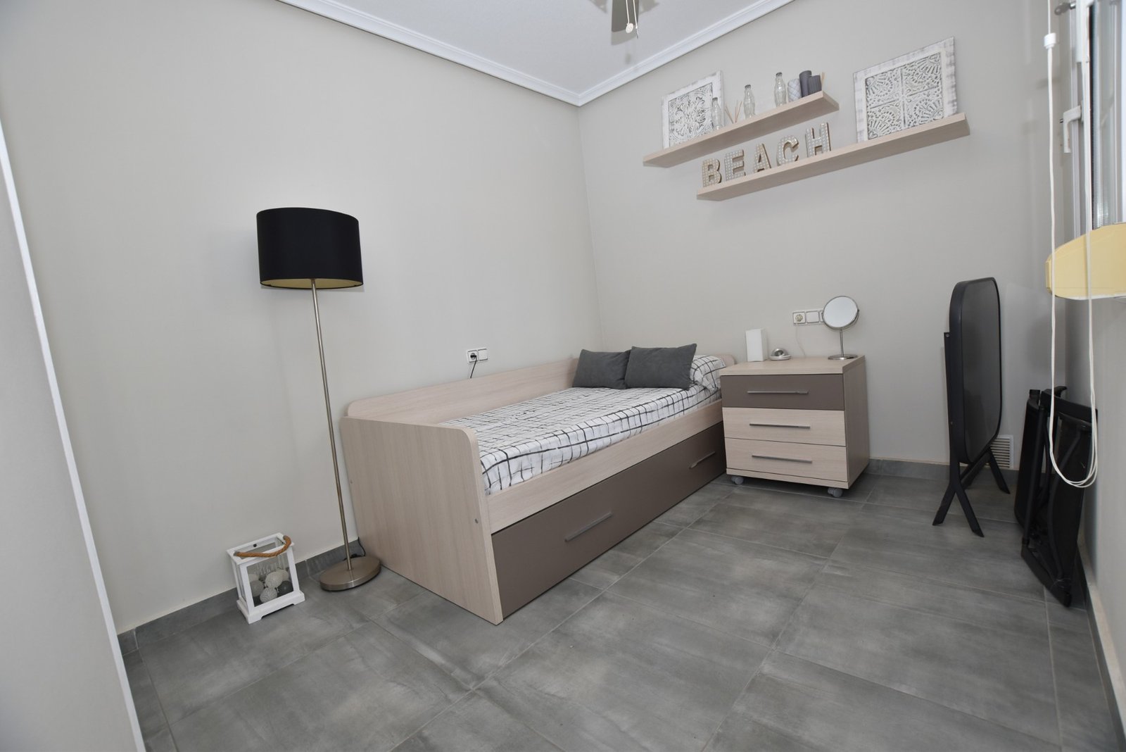 3 Bedroom 2 Bathroom Villa in Orihuela Costa - Caza De Casa