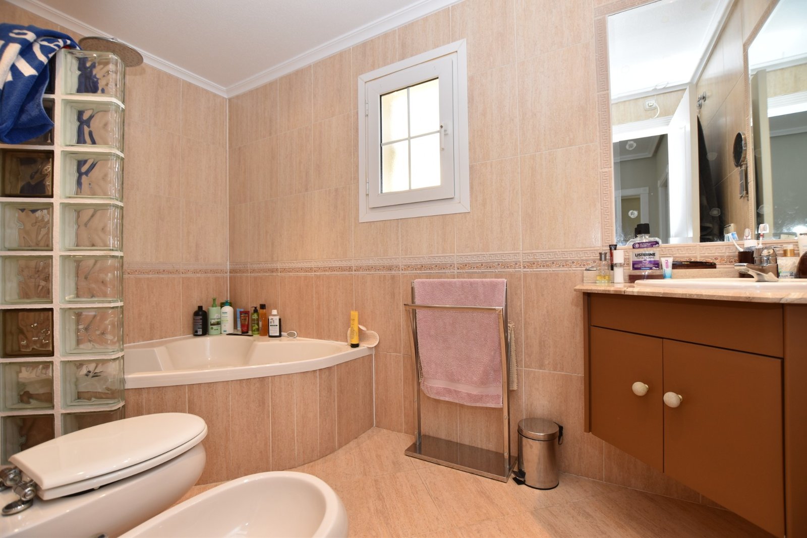 3 Bedroom 2 Bathroom Villa in Orihuela Costa - Caza De Casa