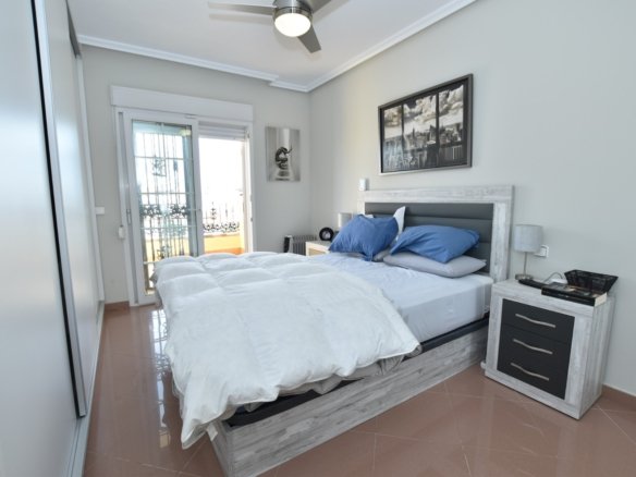 3 Bedroom 2 Bathroom Villa in Orihuela Costa - Caza De Casa