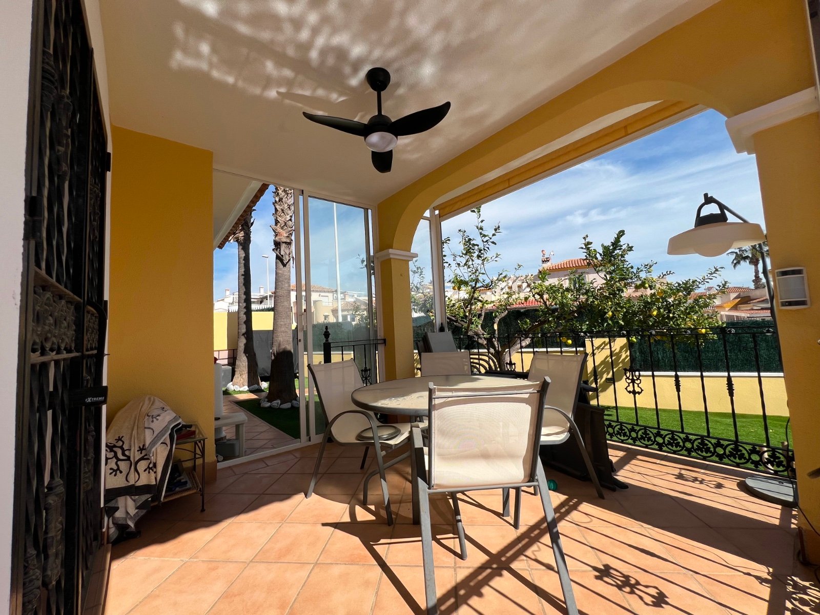 3 Bedroom 2 Bathroom Villa in Orihuela Costa - Caza De Casa