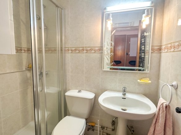 2 Bedroom 2 Bathroom Town House in Torrevieja - Caza De Casa