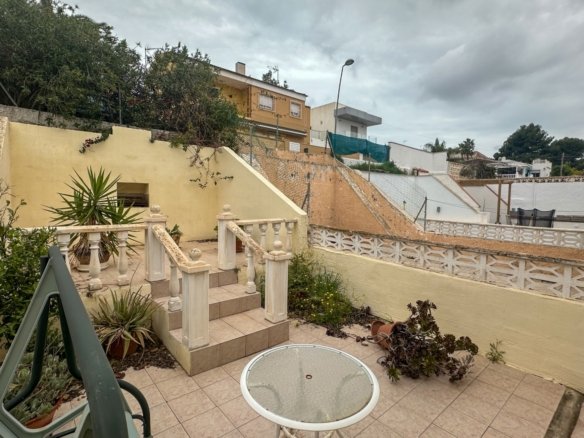 2 Bedroom 2 Bathroom Town House in Torrevieja - Caza De Casa