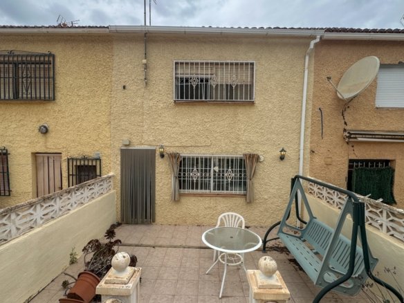 2 Bedroom 2 Bathroom Town House in Torrevieja - Caza De Casa