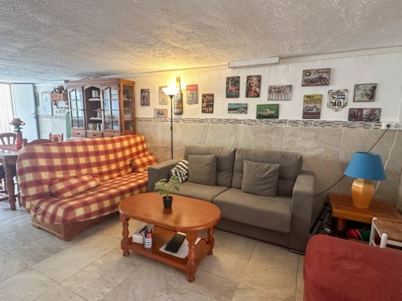 2 Bedroom 2 Bathroom Town House in Torrevieja - Caza De Casa