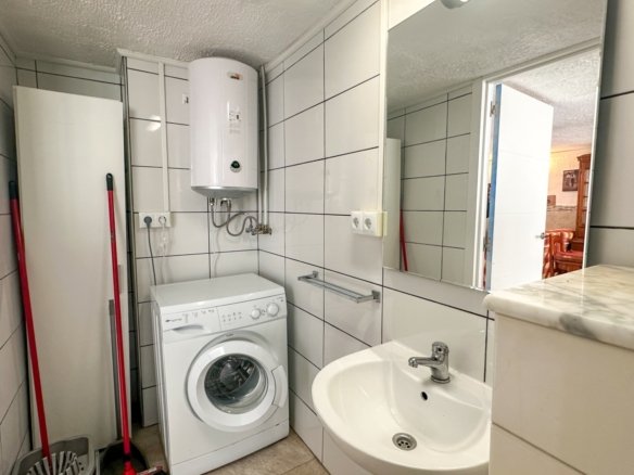 2 Bedroom 2 Bathroom Town House in Torrevieja - Caza De Casa