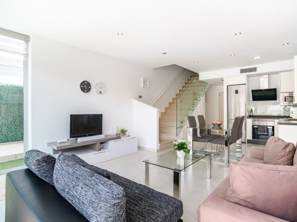 3 Bed 2 Bath Villa in San Pedro del Pinatar - Caza De Casa