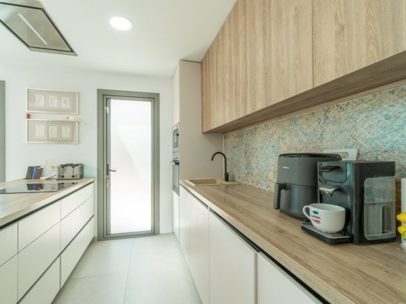 3 Bedroom 2 Bathroom Villa in Orihuela Costa - Caza De Casa