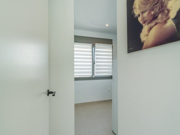3 Bedroom 2 Bathroom Villa in Orihuela Costa - Caza De Casa