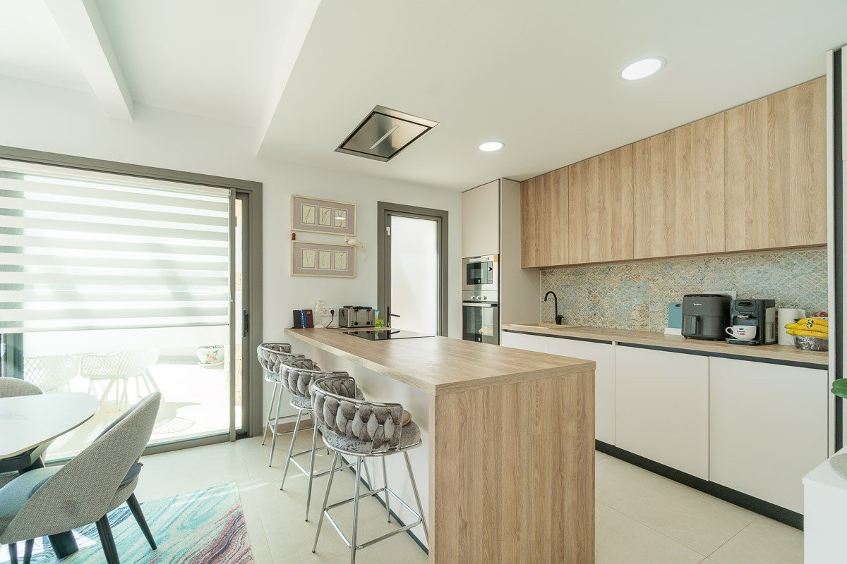 3 Bedroom 2 Bathroom Villa in Orihuela Costa - Caza De Casa