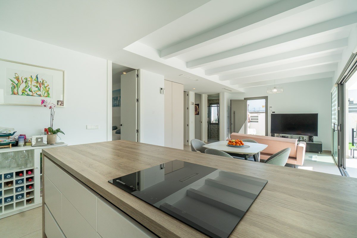 3 Bedroom 2 Bathroom Villa in Orihuela Costa - Caza De Casa