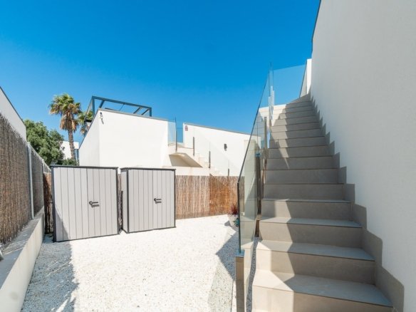 3 Bedroom 2 Bathroom Villa in Orihuela Costa - Caza De Casa