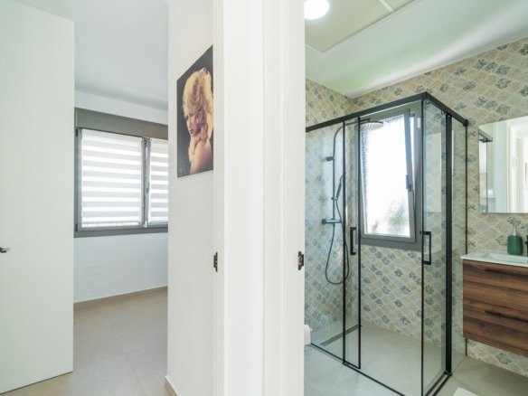 3 Bedroom 2 Bathroom Villa in Orihuela Costa - Caza De Casa