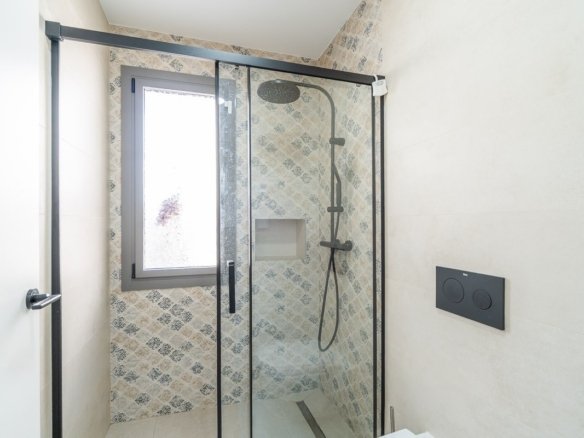 3 Bedroom 2 Bathroom Villa in Orihuela Costa - Caza De Casa