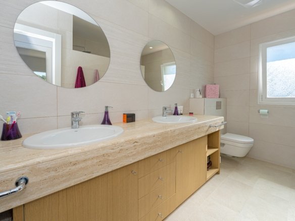 3 Bedroom 3 Bathroom Villa in Altea - Caza De Casa