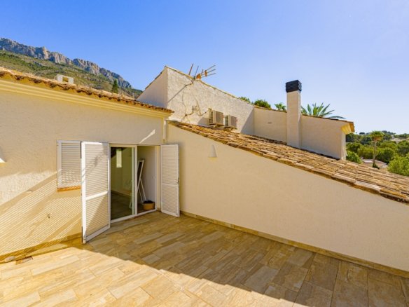 3 Bedroom 3 Bathroom Villa in Altea - Caza De Casa