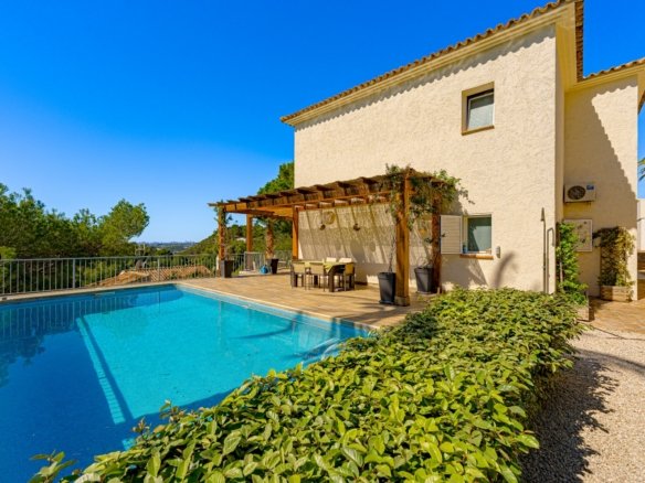 3 Bedroom 3 Bathroom Villa in Altea - Caza De Casa