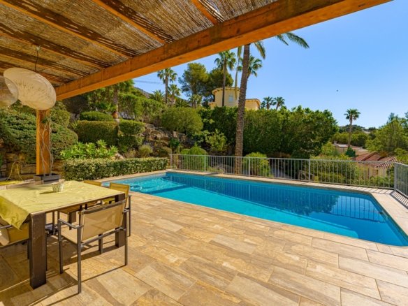 3 Bedroom 3 Bathroom Villa in Altea - Caza De Casa