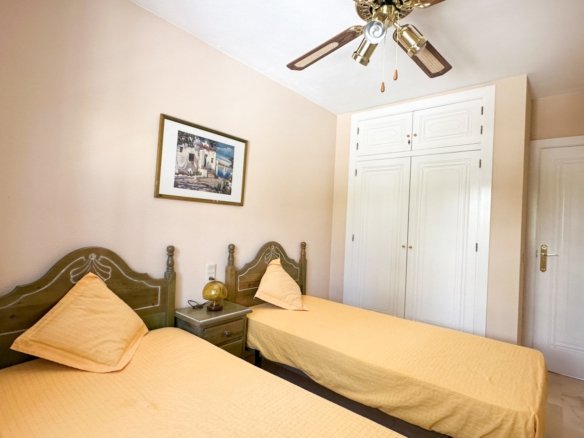 2 Bedroom 1 Bathroom Town House in Orihuela Costa - Caza De Casa