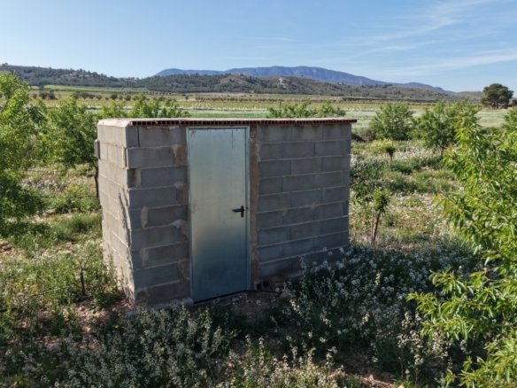 21,625 m² Land in Yecla - Caza De Casa