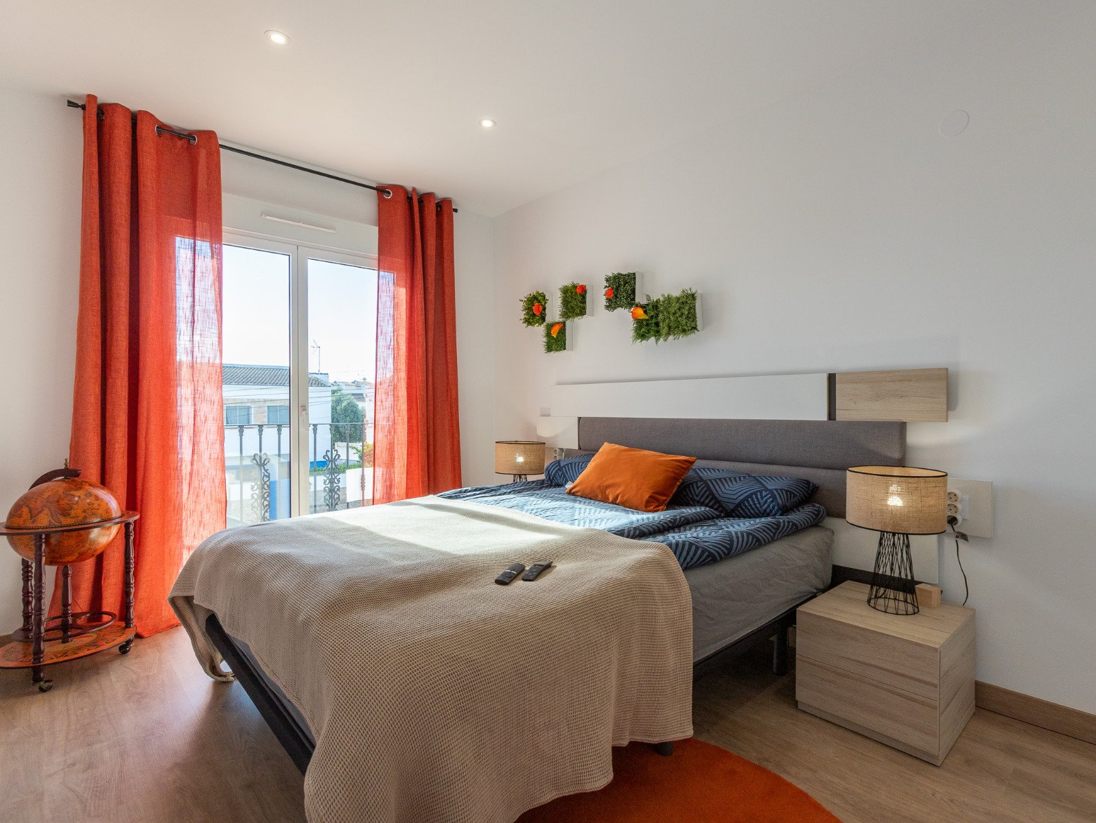 4 Bedroom 3 Bathroom Villa in Los Balcones - Caza De Casa