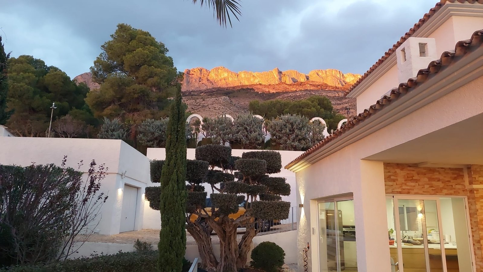 3 Bedroom 3 Bathroom Villa in Altea - Caza De Casa