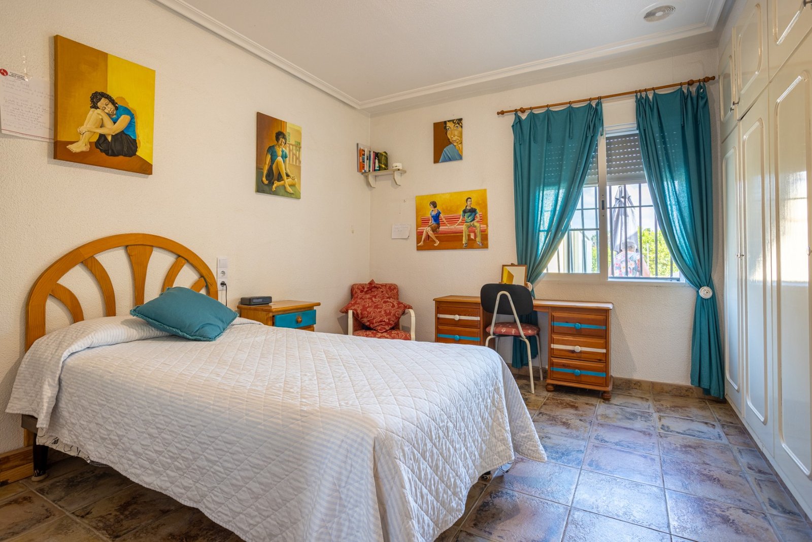 o_1jodp1q3s13oj95dfe71von1kf53e 5 Bedroom 3 Bathroom Villa in Elche - Caza De Casa