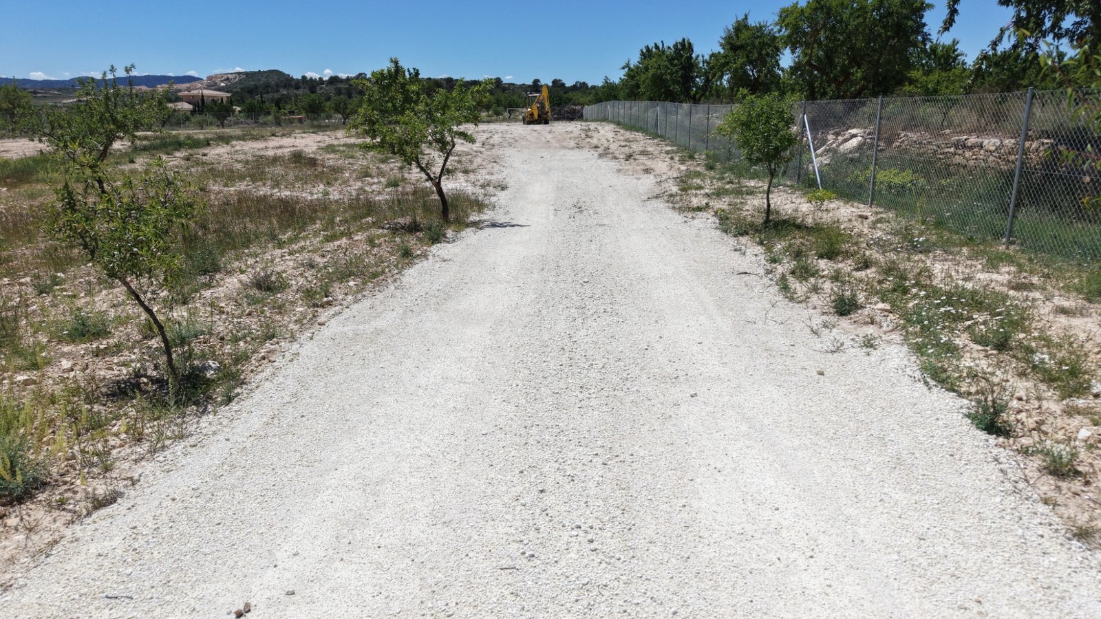 17,589 m² Land in Pinoso - Caza De Casa