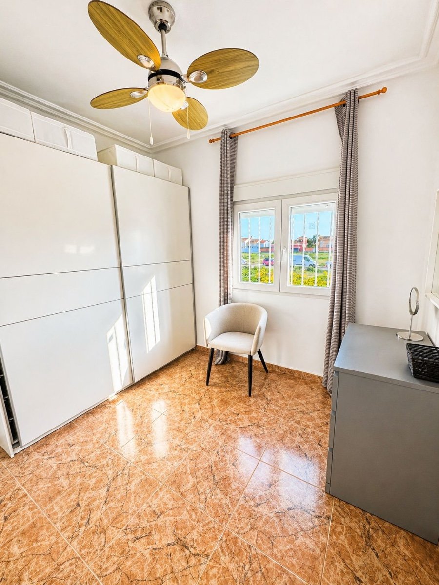 o_1joiosfpn1ut7fgp1q4n1tqo1i4l2j 3 Bedroom 2 Bathroom Villa in Torrevieja - Caza De Casa