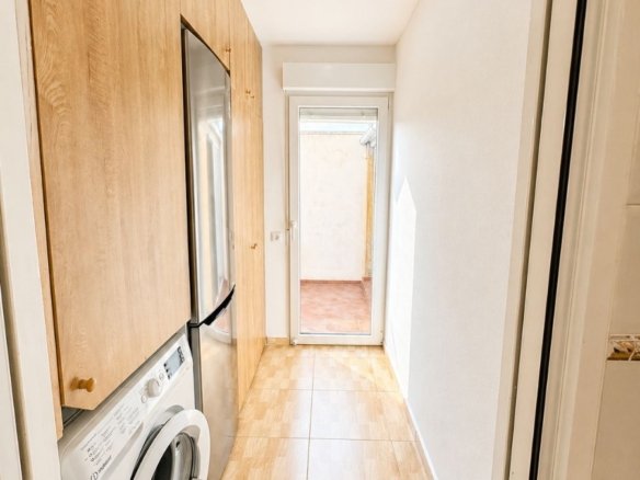 3 Bedroom 2 Bathroom Villa in Torrevieja - Caza De Casa