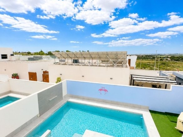 4 Bedroom 4 Bathroom Villa in Benijofar - Caza De Casa