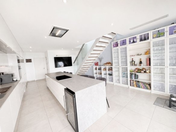 4 Bedroom 4 Bathroom Villa in Benijofar - Caza De Casa