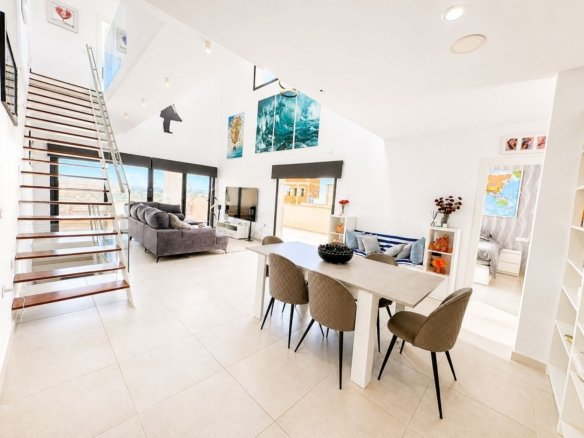 4 Bedroom 4 Bathroom Villa in Benijofar - Caza De Casa