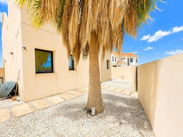 4 Bedroom 4 Bathroom Villa in Benijofar - Caza De Casa