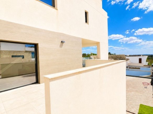 4 Bedroom 4 Bathroom Villa in Benijofar - Caza De Casa
