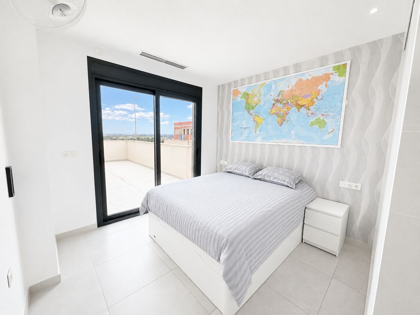 o_1jotal80og1918jk6s274s157u39 4 Bedroom 4 Bathroom Villa in Benijofar - Caza De Casa