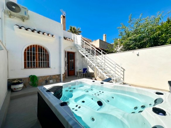 3 Bedroom 3 Bathroom Town House in Orihuela Costa - Caza De Casa