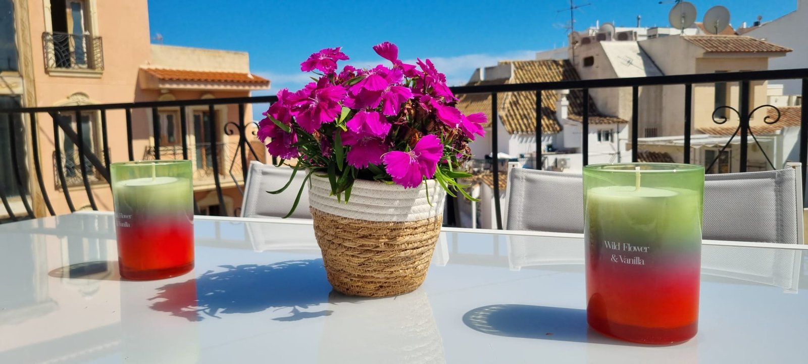 4 Bedroom 2 Bathroom Apartment in Benidorm - Caza De Casa