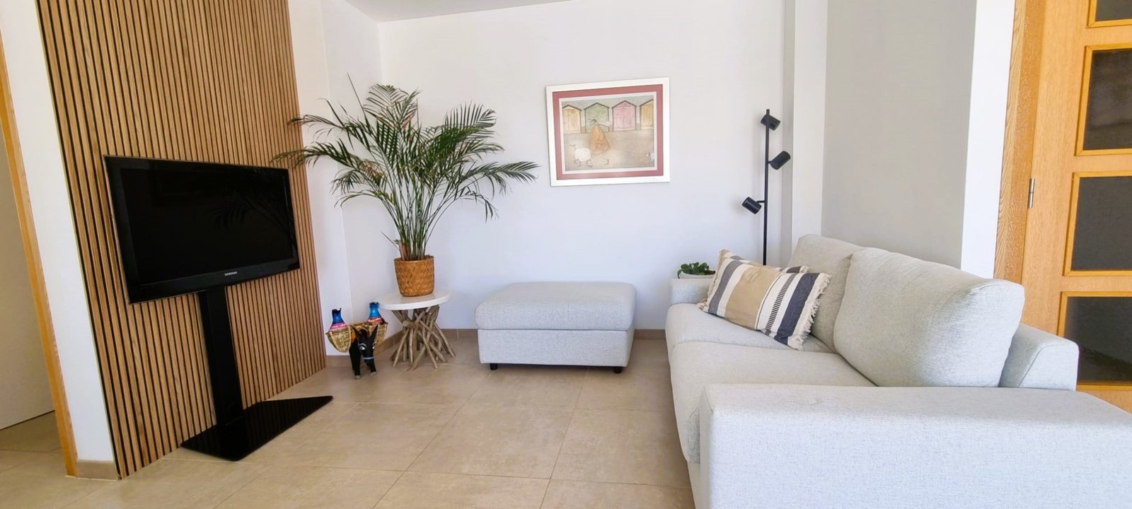 4 Bedroom 2 Bathroom Apartment in Benidorm - Caza De Casa
