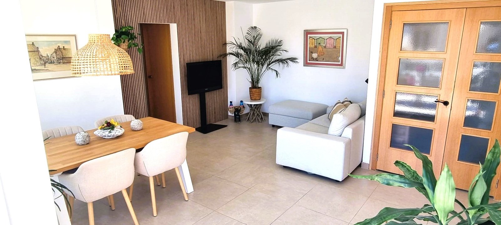 4 Bedroom 2 Bathroom Apartment in Benidorm - Caza De Casa