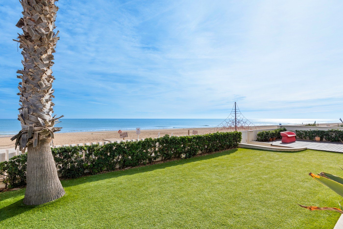 o_1js24ml2c1err6c0tlm13d11tth2b 4 Bedroom 3 Bathroom Villa in Guardamar del Segura - Caza De Casa
